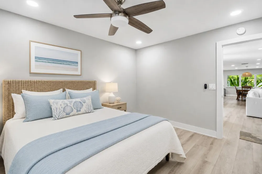 106 Periwinkle Drive Hypoluxo, FL 33462