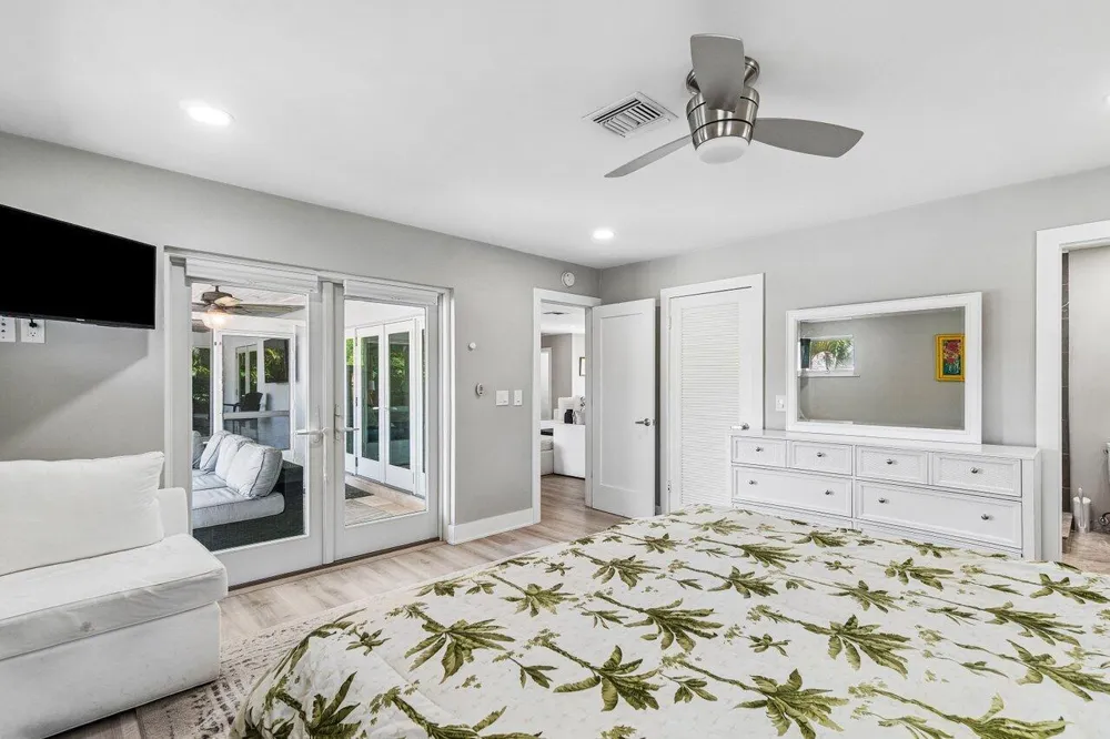 106 Periwinkle Drive Hypoluxo, FL 33462