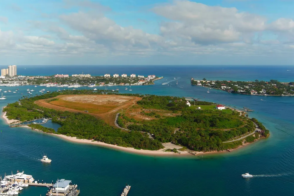 106 Periwinkle Drive Hypoluxo, FL 33462