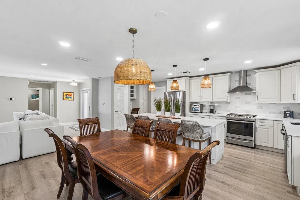 106 Periwinkle Drive Hypoluxo, FL 33462