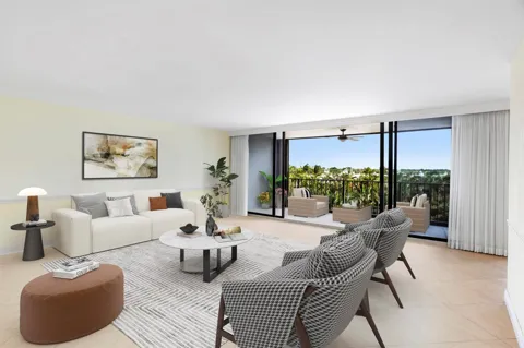 120 Lakeshore Drive #435