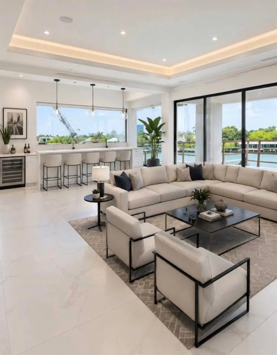 525 Isle Of Capri Drive Fort Lauderdale, FL 33301
