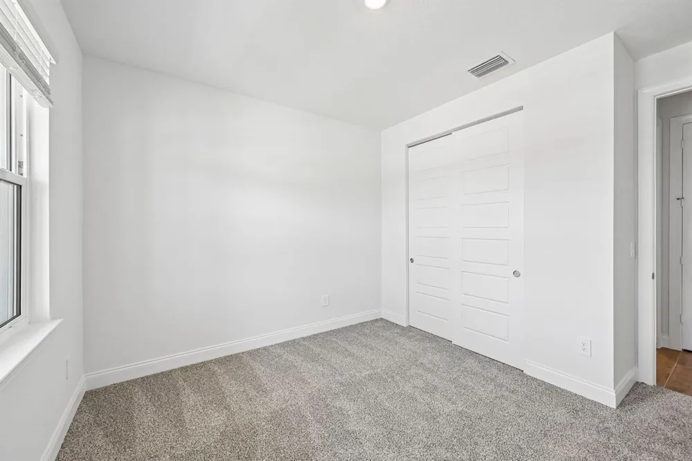 5621 Hampton Park Circle Vero Beach, FL 32966
