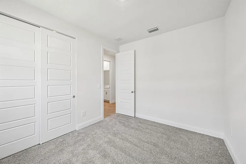 5621 Hampton Park Circle Vero Beach, FL 32966
