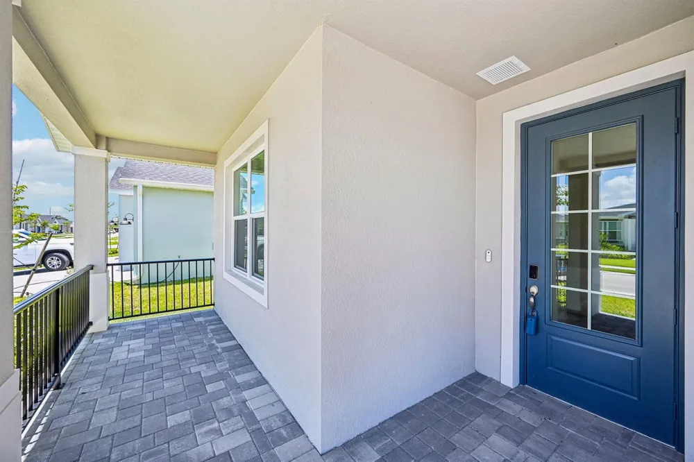 5621 Hampton Park Circle Vero Beach, FL 32966