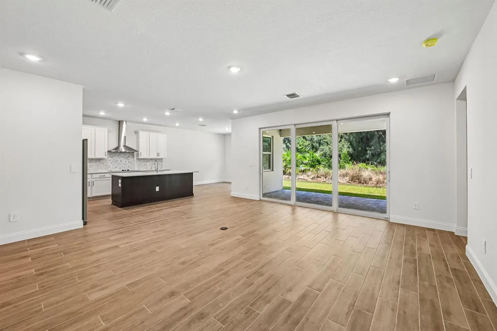 5621 Hampton Park Circle Vero Beach, FL 32966