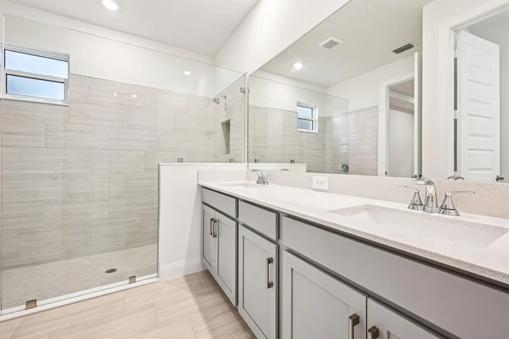 5625 Hampton Park Circle Vero Beach, FL 32966