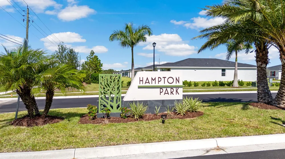 5625 Hampton Park Circle Vero Beach, FL 32966