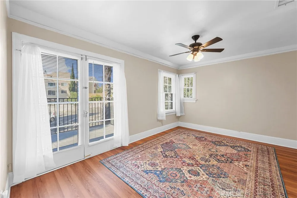 428 S Hoover. ST. Los Angeles, CA 90020