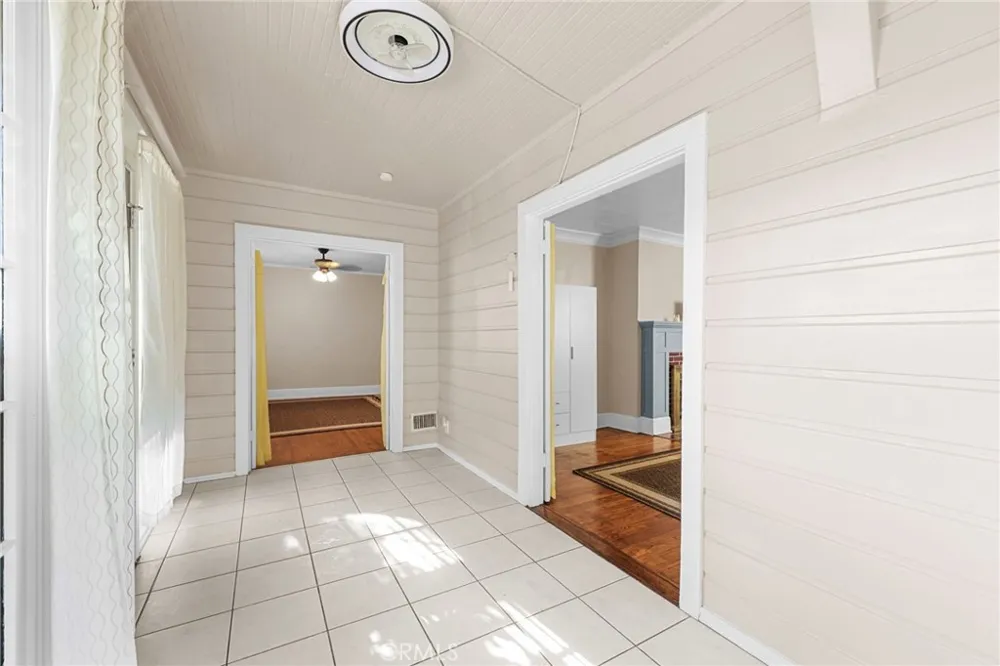 428 S Hoover. ST. Los Angeles, CA 90020