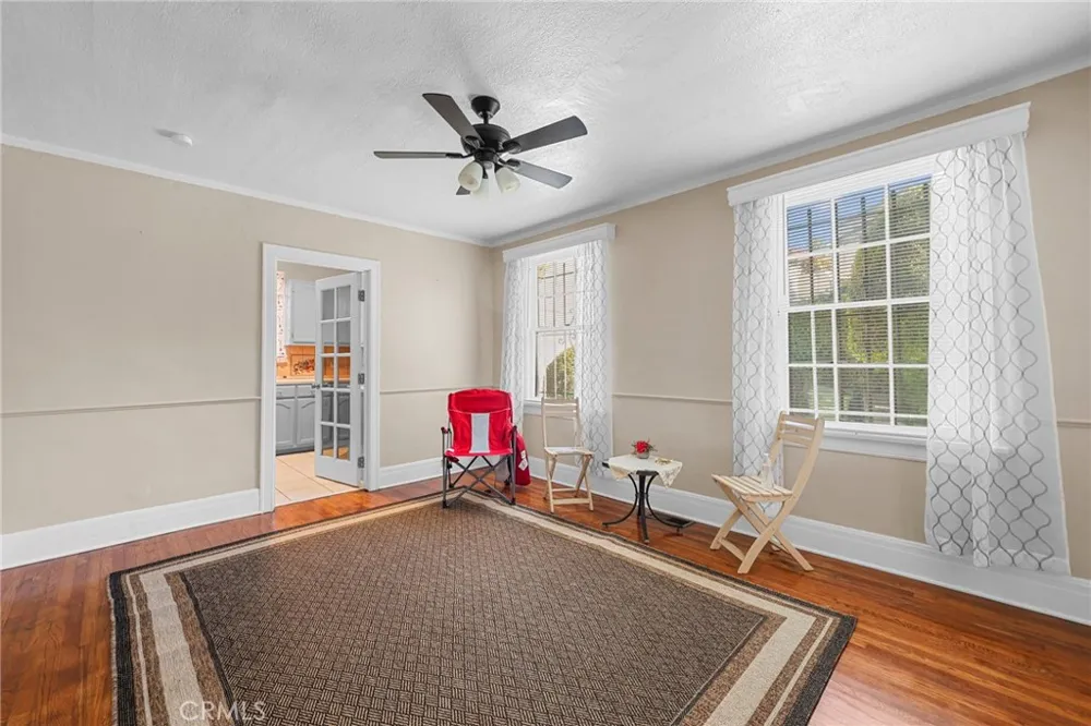 428 S Hoover. ST. Los Angeles, CA 90020