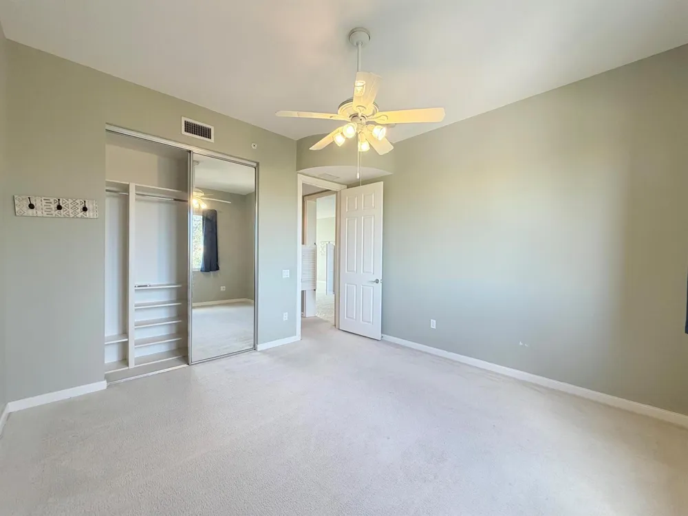 29 Harbour Isle Drive W #Ph01 Hutchinson Island, FL 34949