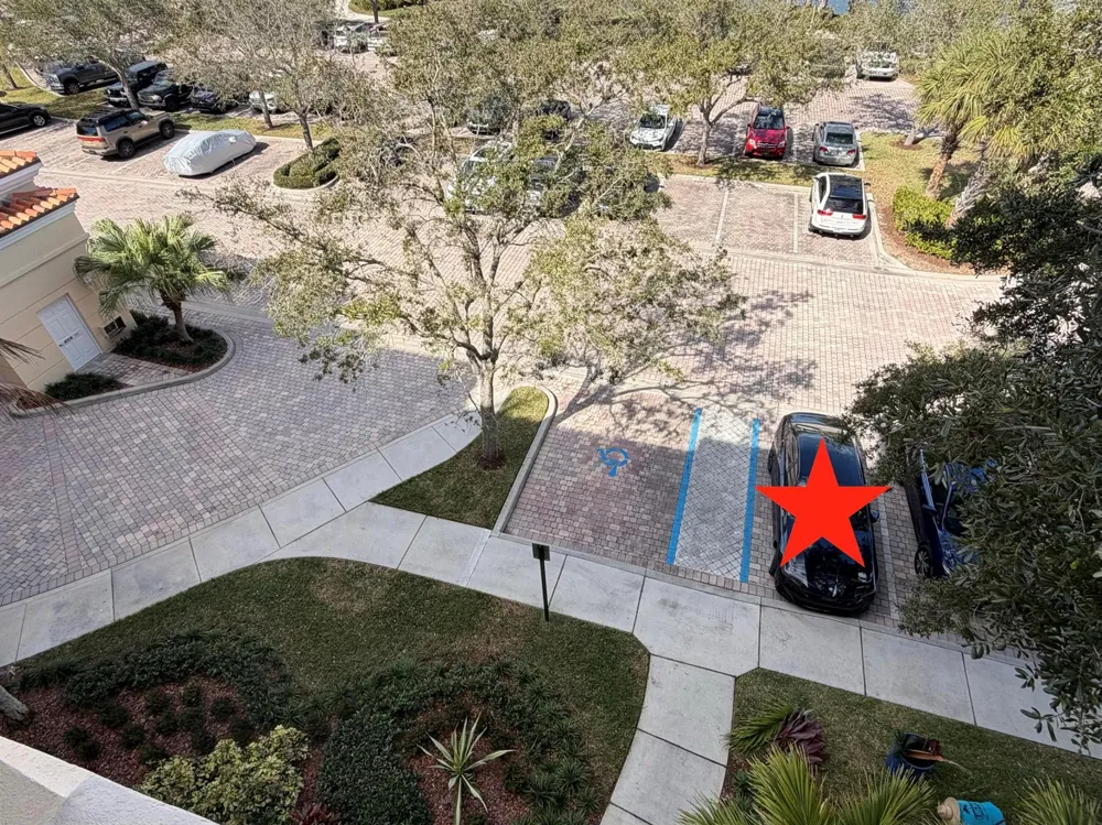 29 Harbour Isle Drive W #Ph01 Hutchinson Island, FL 34949