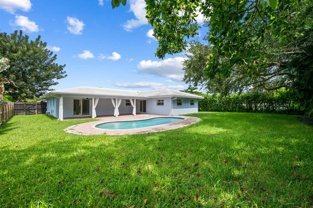 3244 NW 25th Way Boca Raton, FL 33434