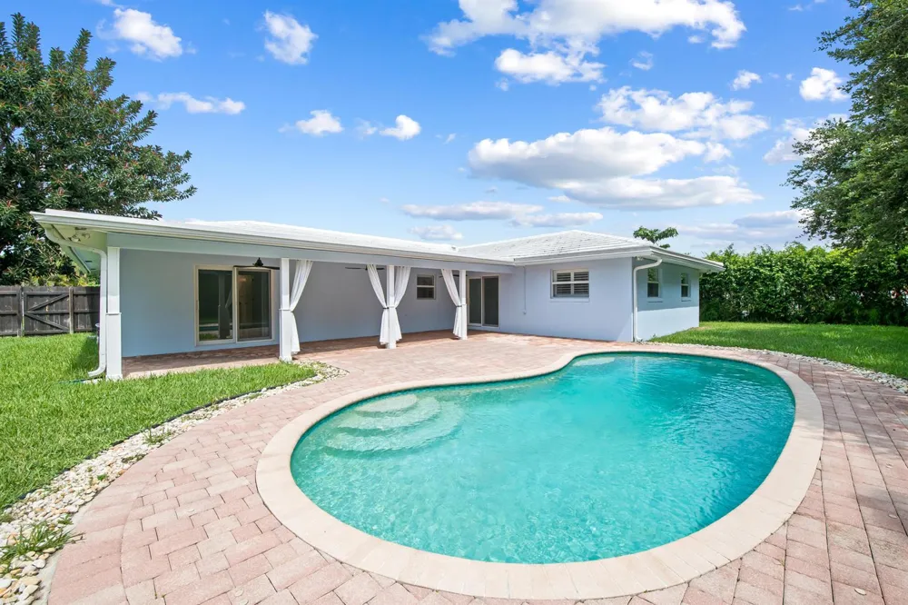 3244 NW 25th Way Boca Raton, FL 33434