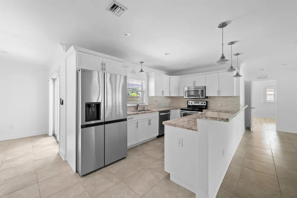 3244 NW 25th Way Boca Raton, FL 33434