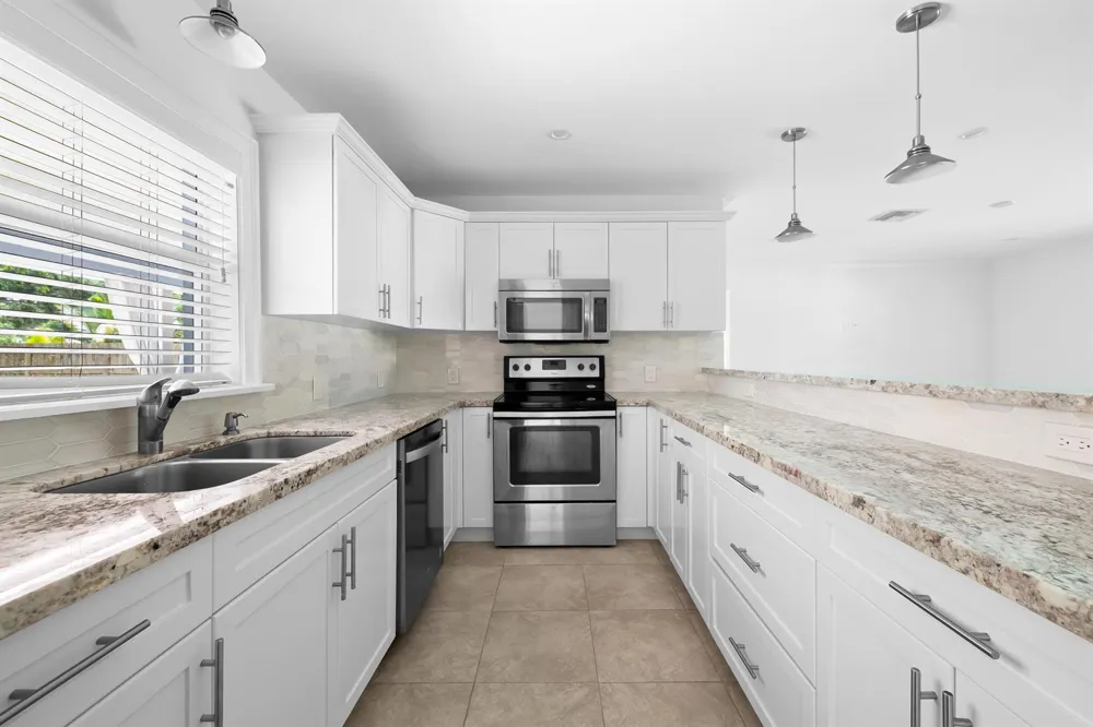 3244 NW 25th Way Boca Raton, FL 33434