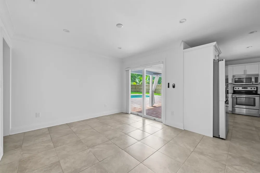 3244 NW 25th Way Boca Raton, FL 33434