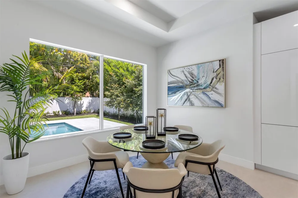 417 Lake Drive Delray Beach, FL 33444