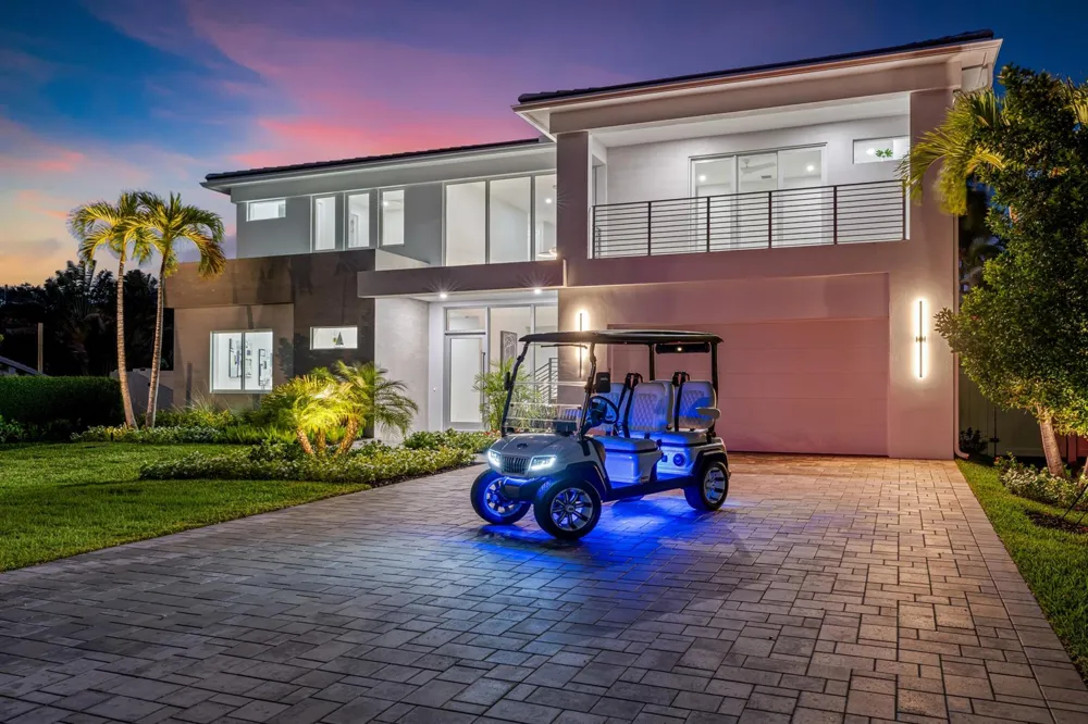 417 Lake Drive Delray Beach, FL 33444