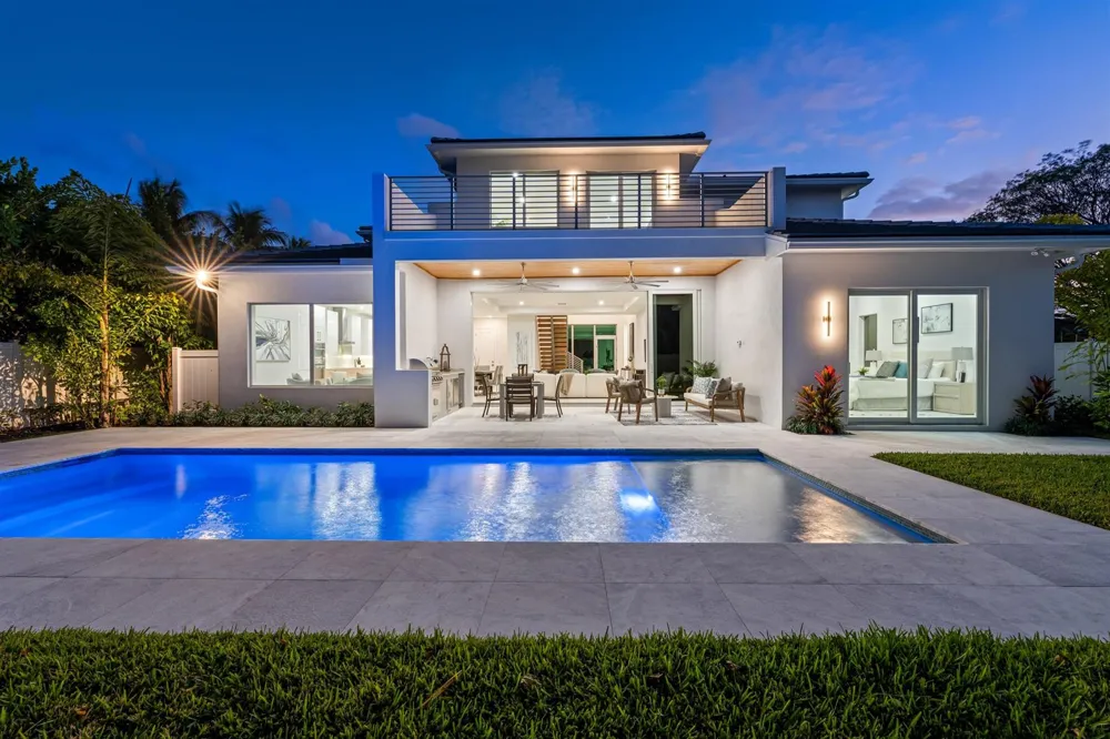 417 Lake Drive Delray Beach, FL 33444