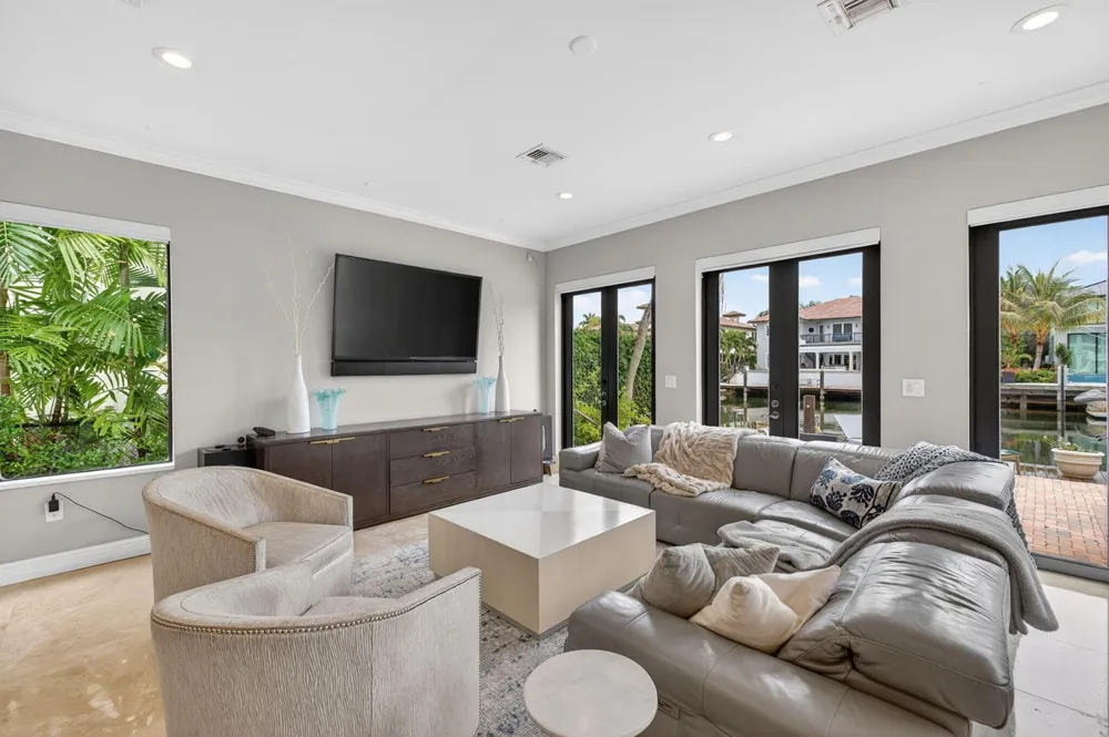 2406 Barcelona Drive Fort Lauderdale, FL 33301