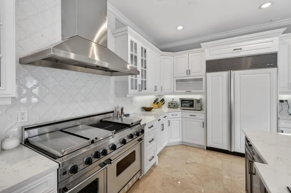 2406 Barcelona Drive Fort Lauderdale, FL 33301