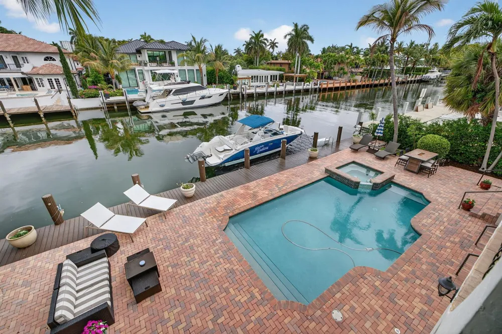 2406 Barcelona Drive Fort Lauderdale, FL 33301