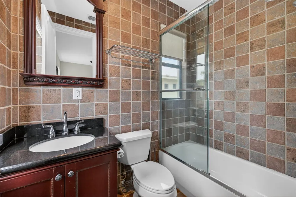2406 Barcelona Drive Fort Lauderdale, FL 33301