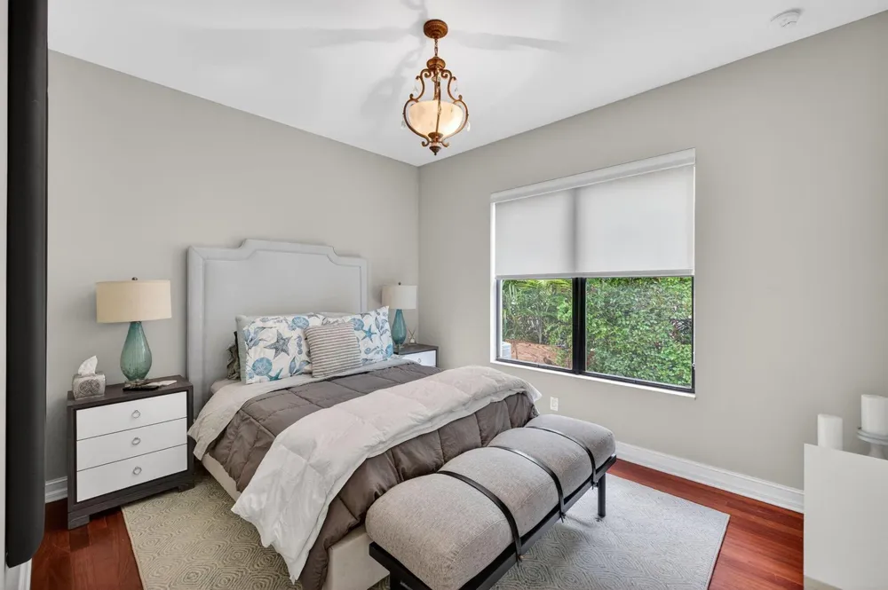2406 Barcelona Drive Fort Lauderdale, FL 33301