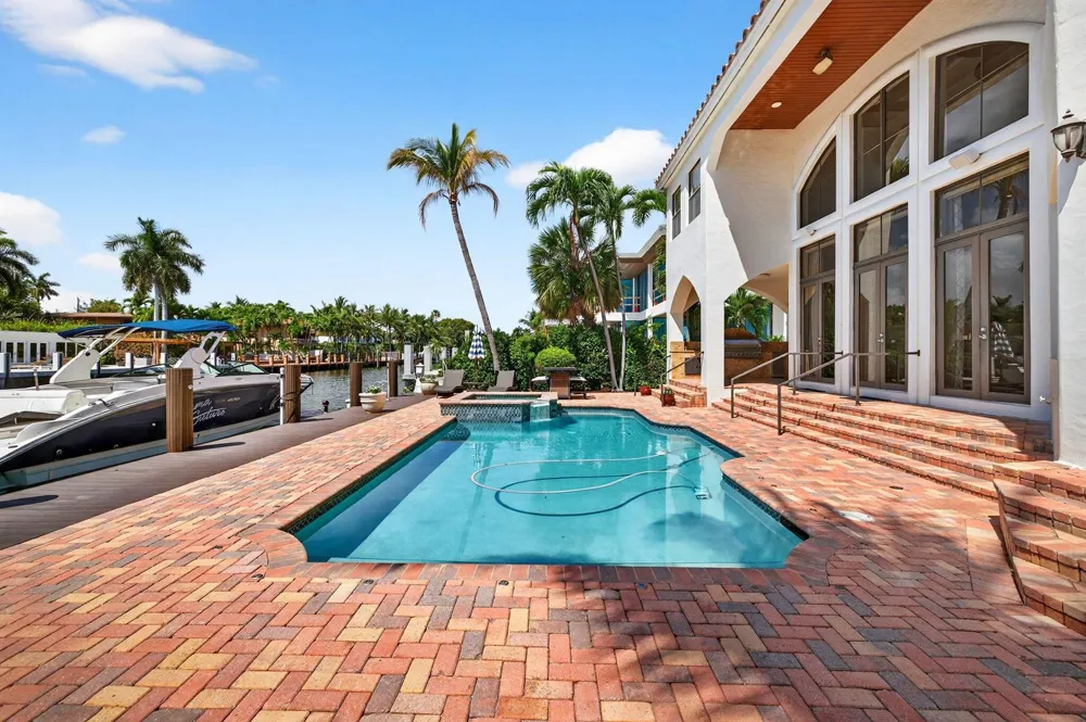 2406 Barcelona Drive Fort Lauderdale, FL 33301