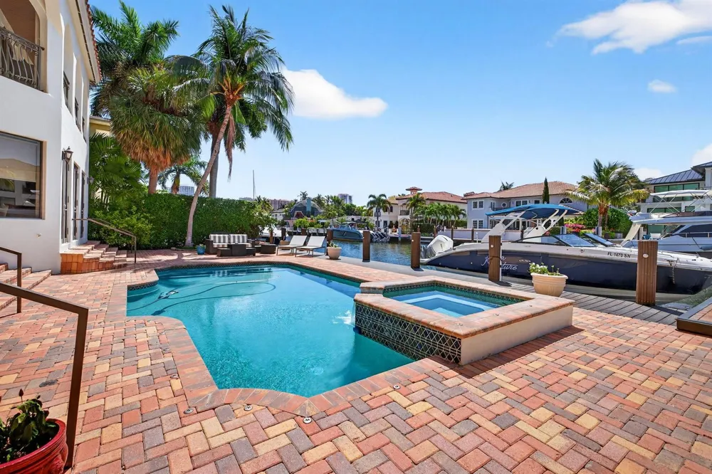 2406 Barcelona Drive Fort Lauderdale, FL 33301