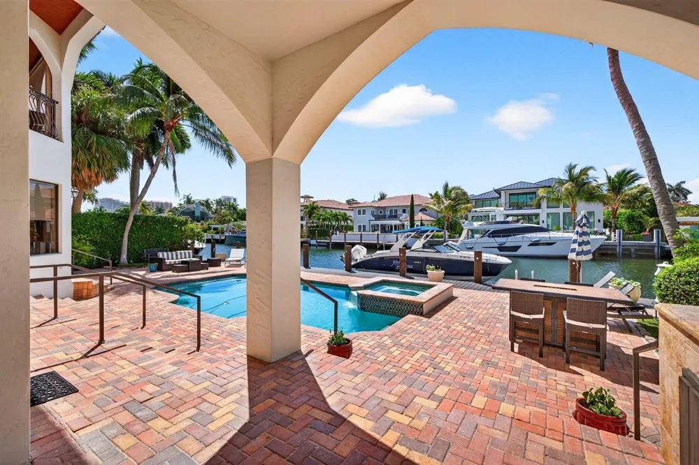 2406 Barcelona Drive Fort Lauderdale, FL 33301