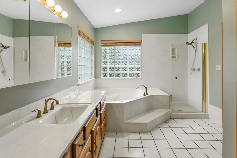 16244 E Downers Drive Loxahatchee, FL 33470
