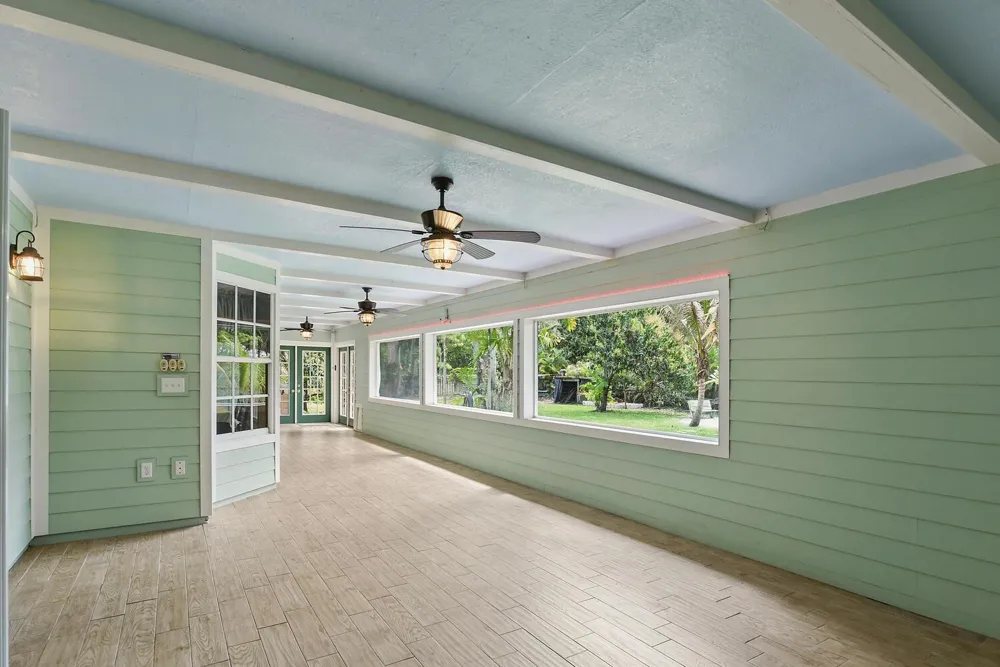 16244 E Downers Drive Loxahatchee, FL 33470