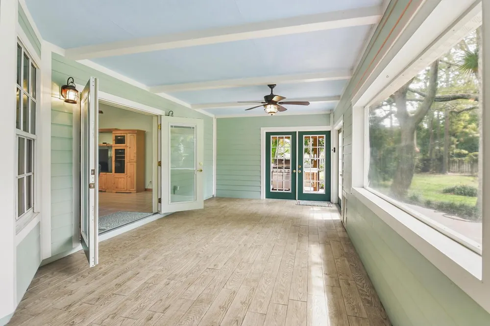 16244 E Downers Drive Loxahatchee, FL 33470
