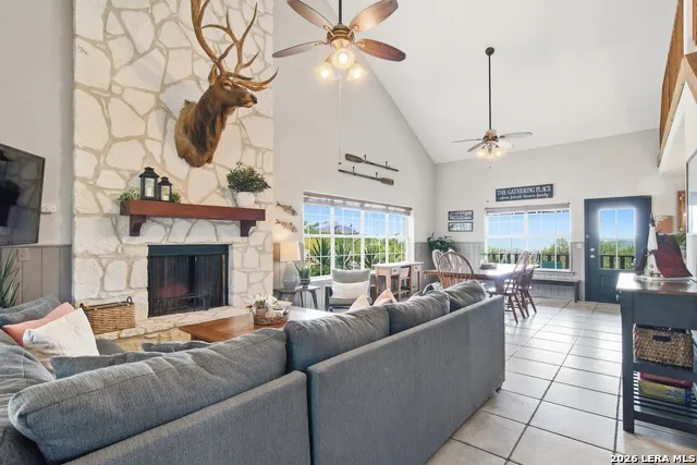 100 Indian Paint Brush Trl. Concan, TX 78838