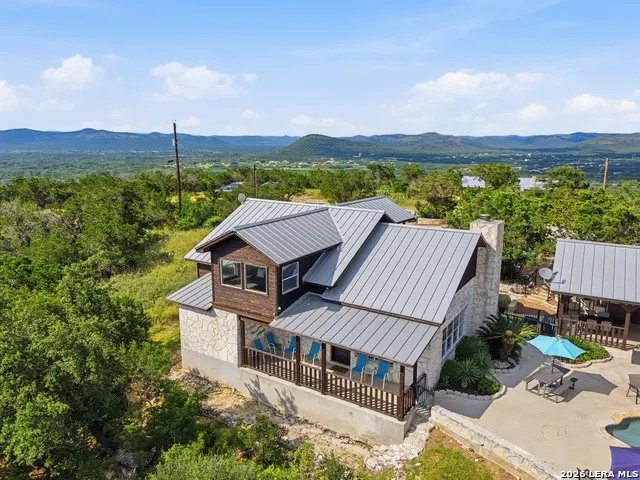 100 Indian Paint Brush Trl. Concan, TX 78838