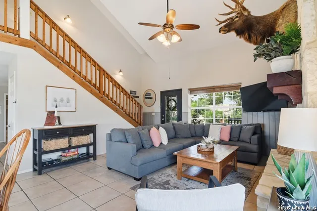 100 Indian Paint Brush Trl. Concan, TX 78838