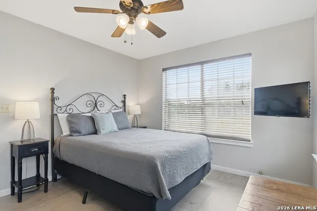 100 Indian Paint Brush Trl. Concan, TX 78838