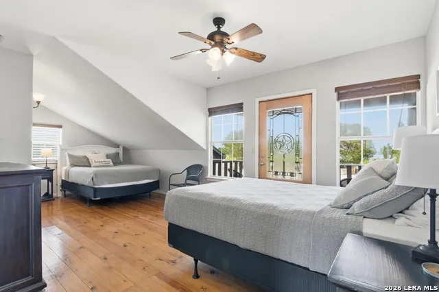100 Indian Paint Brush Trl. Concan, TX 78838