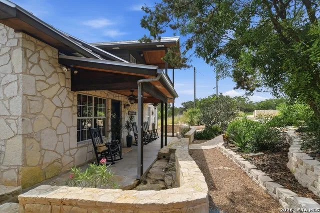 100 Indian Paint Brush Trl. Concan, TX 78838