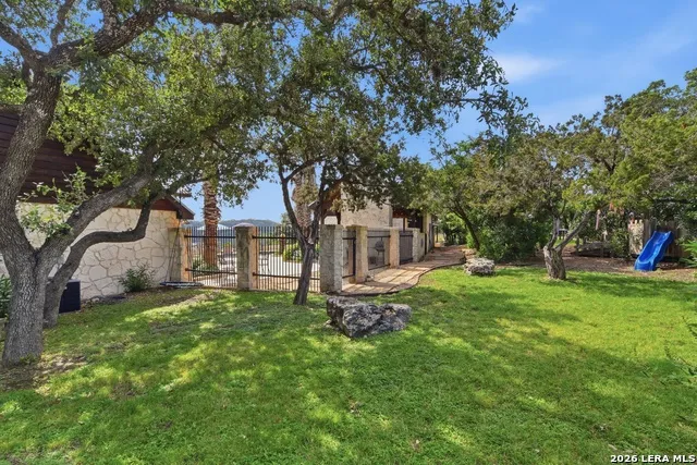 100 Indian Paint Brush Trl. Concan, TX 78838