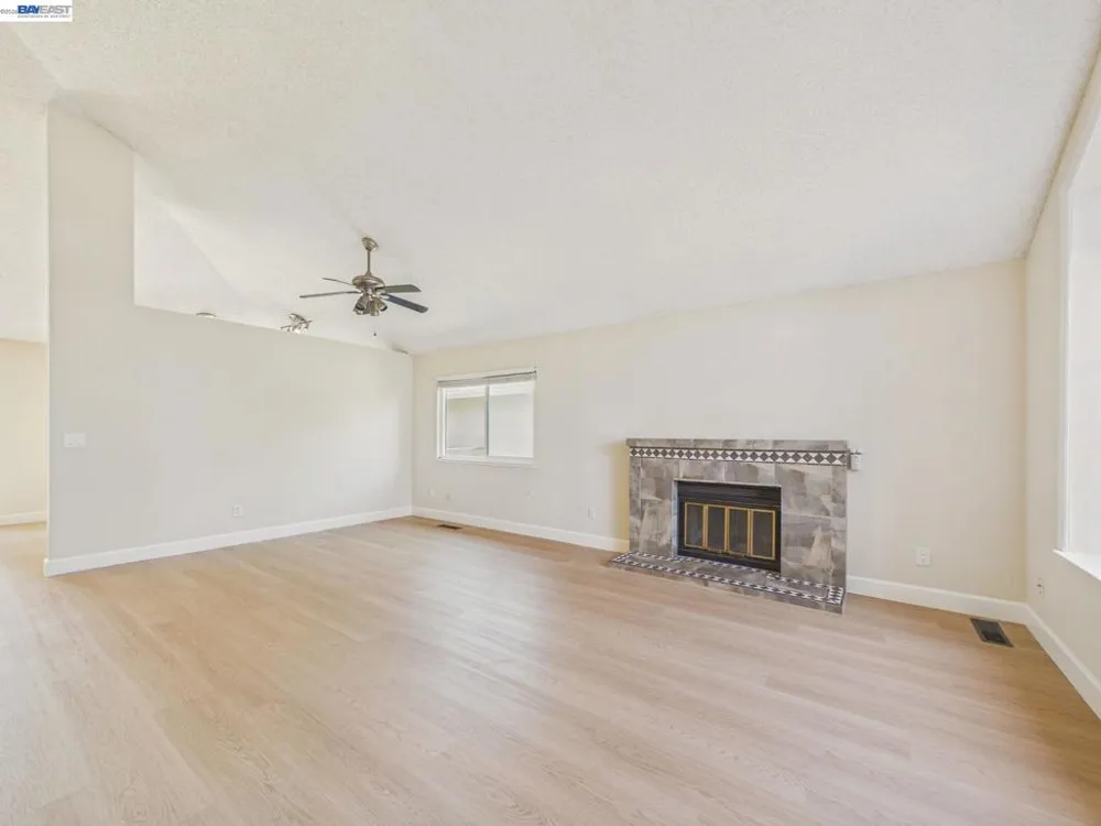 1546 Ohara Ct Clayton, CA 94517