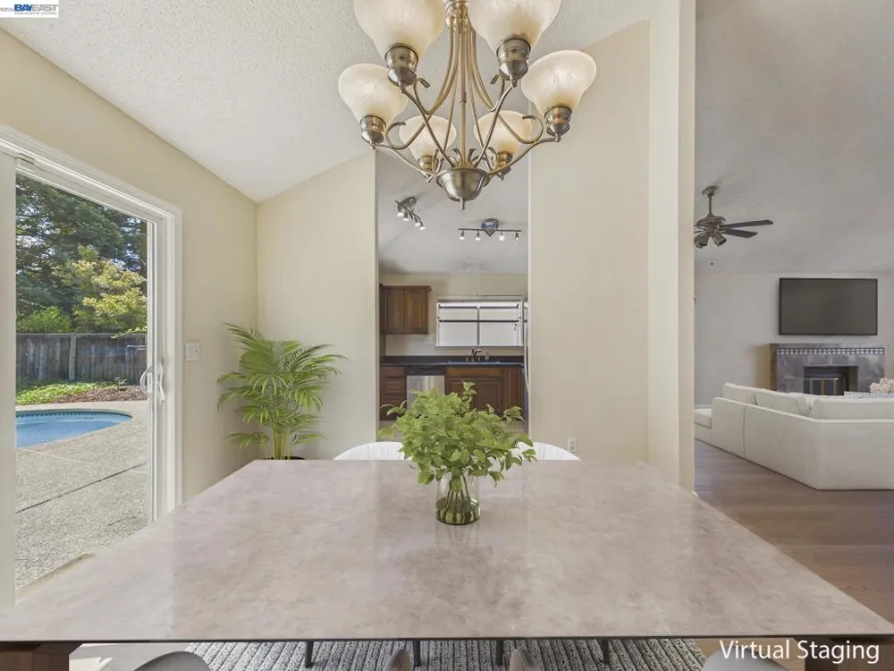 1546 Ohara Ct Clayton, CA 94517