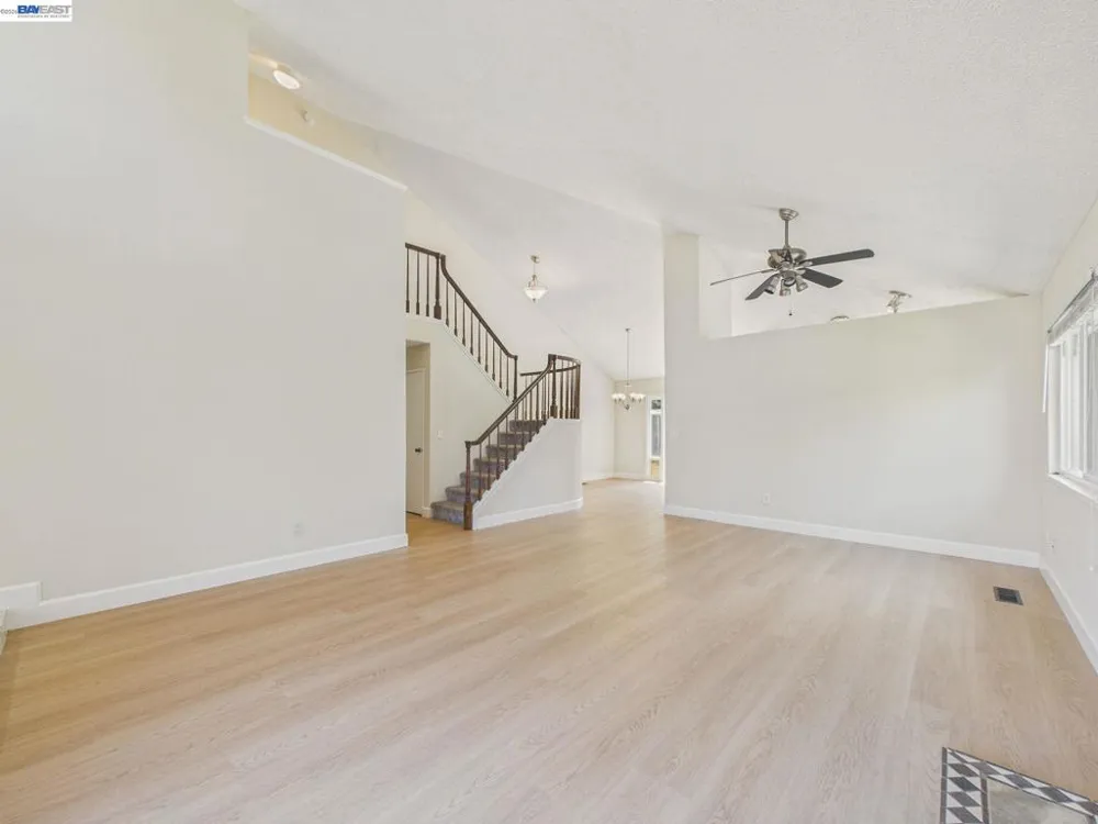1546 Ohara Ct Clayton, CA 94517