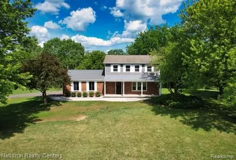 4109 Loves Creek Marion Township, MI 48843