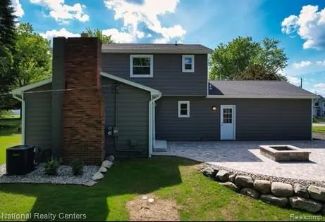 4109 Loves Creek Marion Township, MI 48843