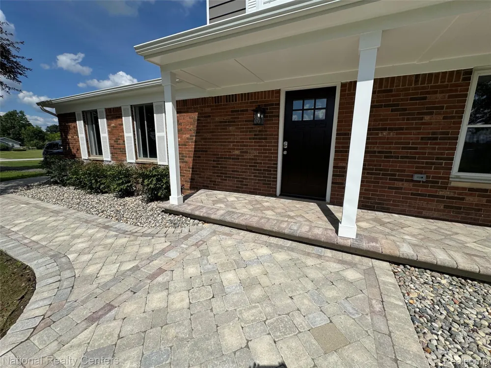 4109 Loves Creek Marion Township, MI 48843