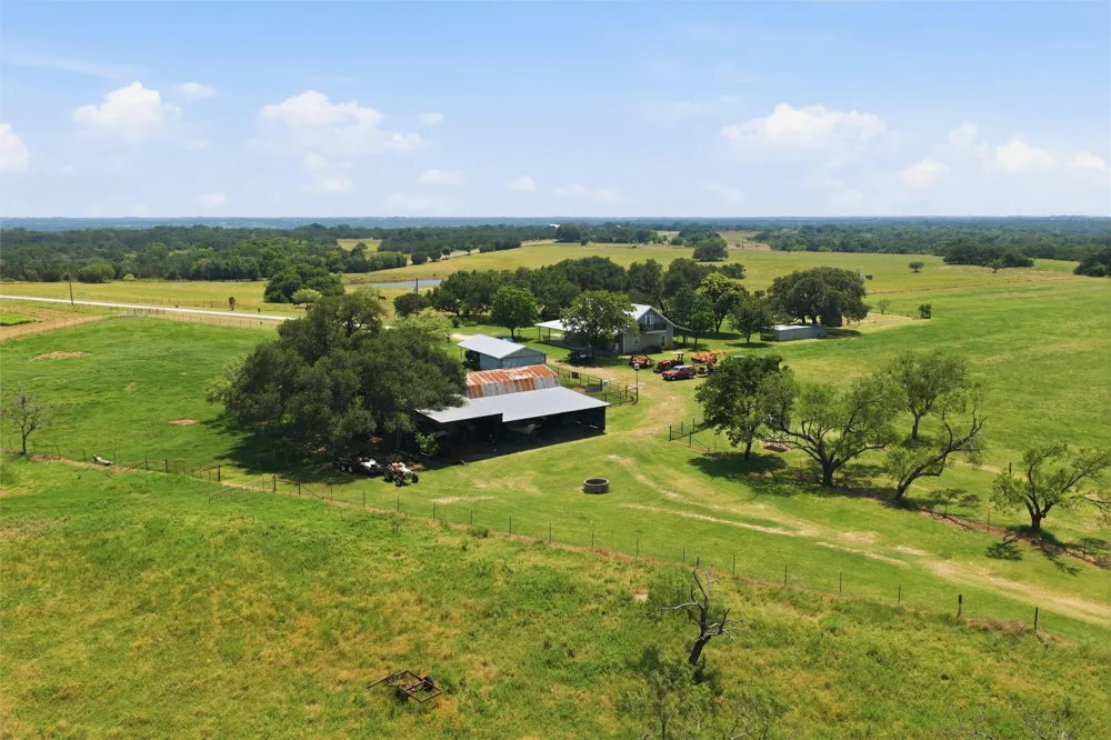 5835 Fm 1744 Hico, TX 76457